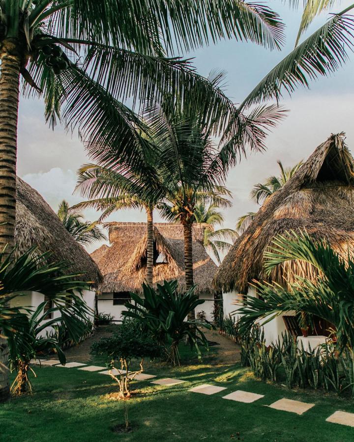 Paredon Surf House Hotel El Paredón Buena Vista Екстериор снимка