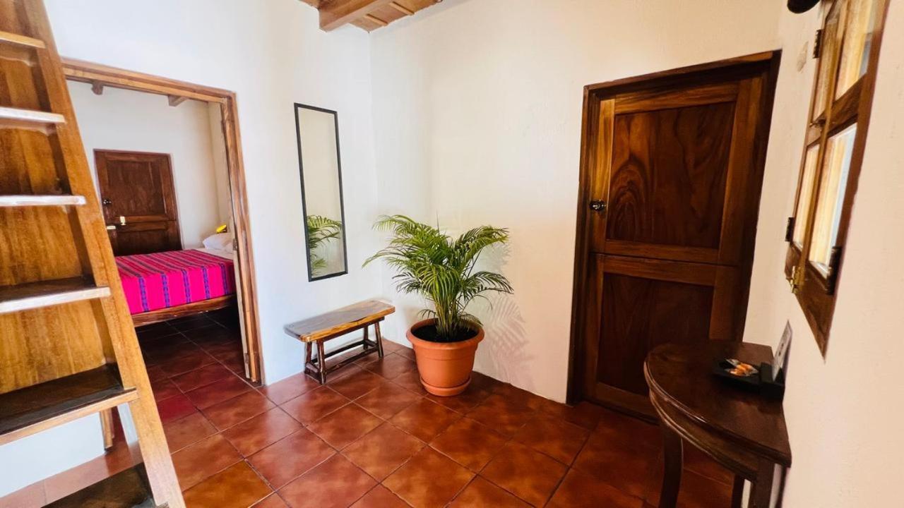 Paredon Surf House Hotel El Paredón Buena Vista Екстериор снимка